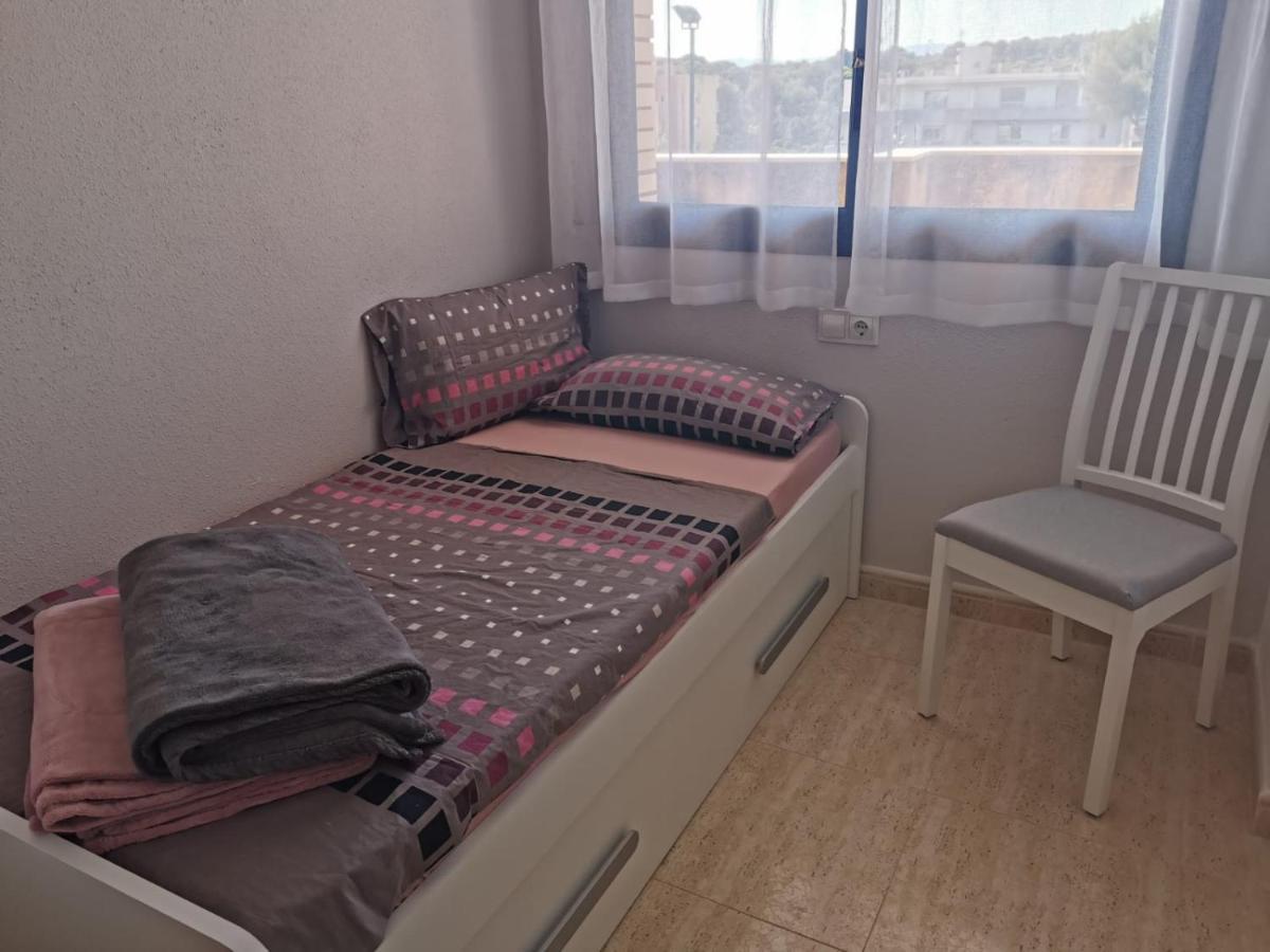 6Beds Salou Apartment Bagian luar foto
