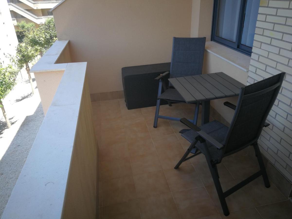 6Beds Salou Apartment Bagian luar foto