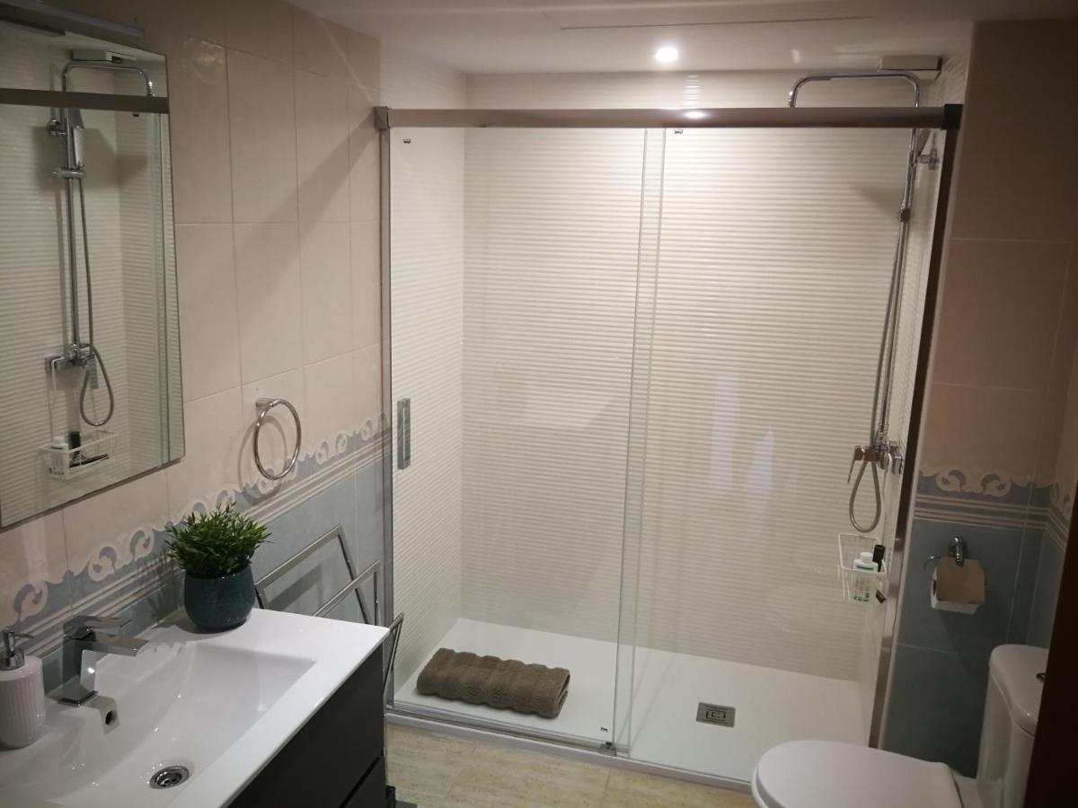 6Beds Salou Apartment Bagian luar foto